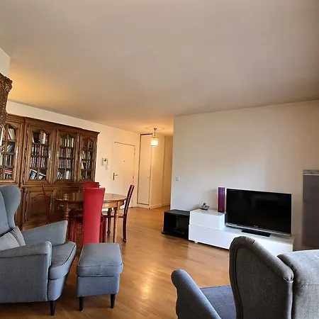 215384 - Bedrooms 66M² - Montparnasse Paris